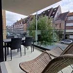 Allure Modern & Zonnig Met Balkon *