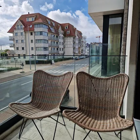 Allure Modern & Zonnig Met Balkon Lägenhet *