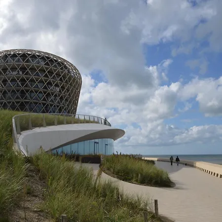 Allure Modern & Zonnig Met Balkon Apartman